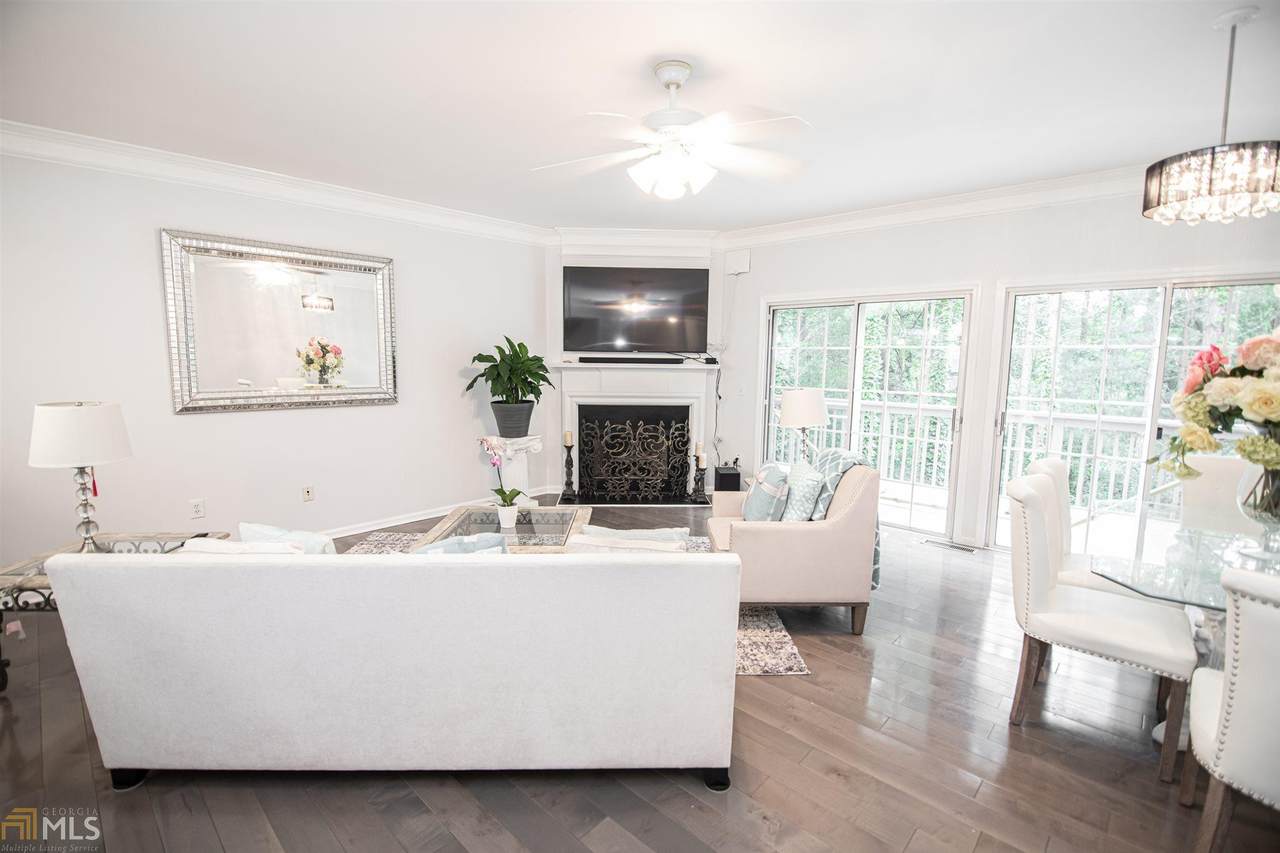 4013 Howell Park Rd - Photo 1