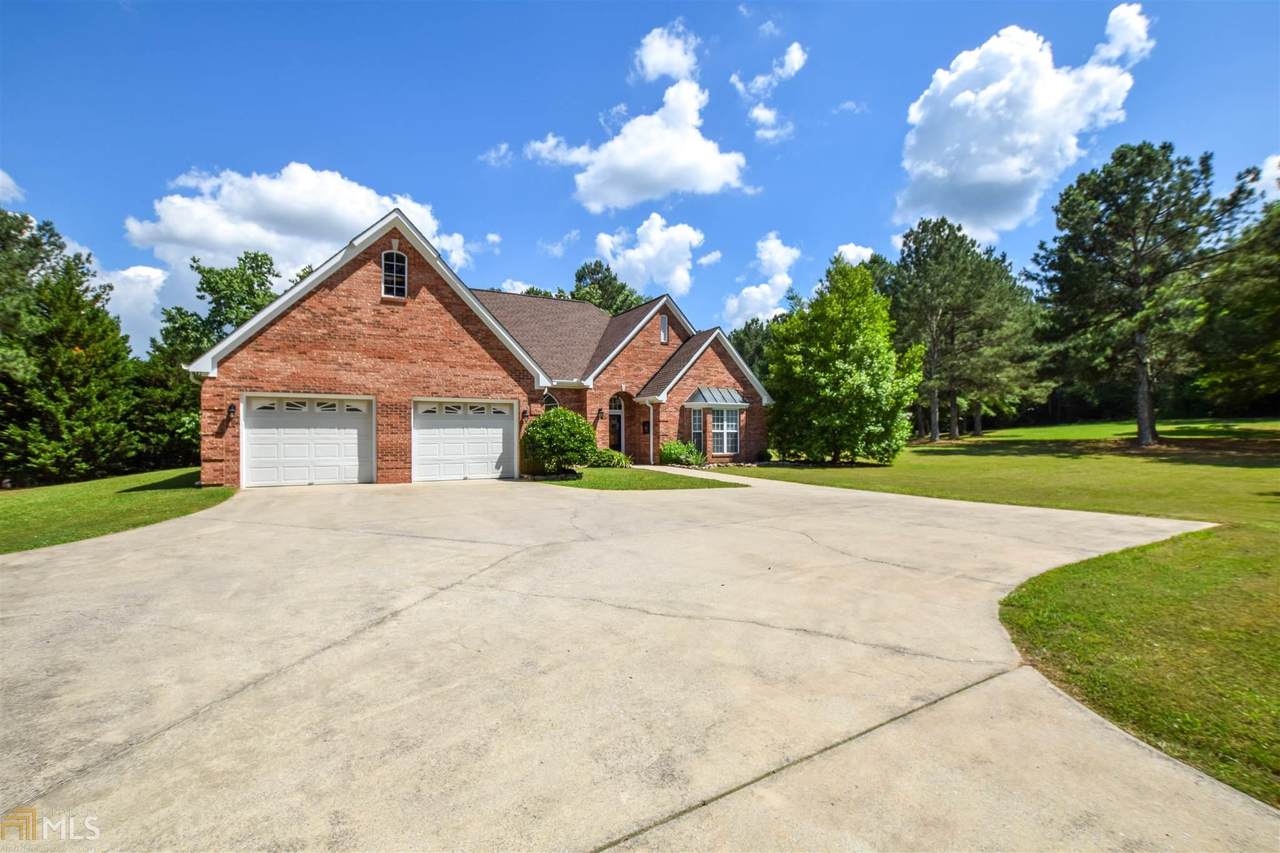 421 Denton Rd - Photo 1