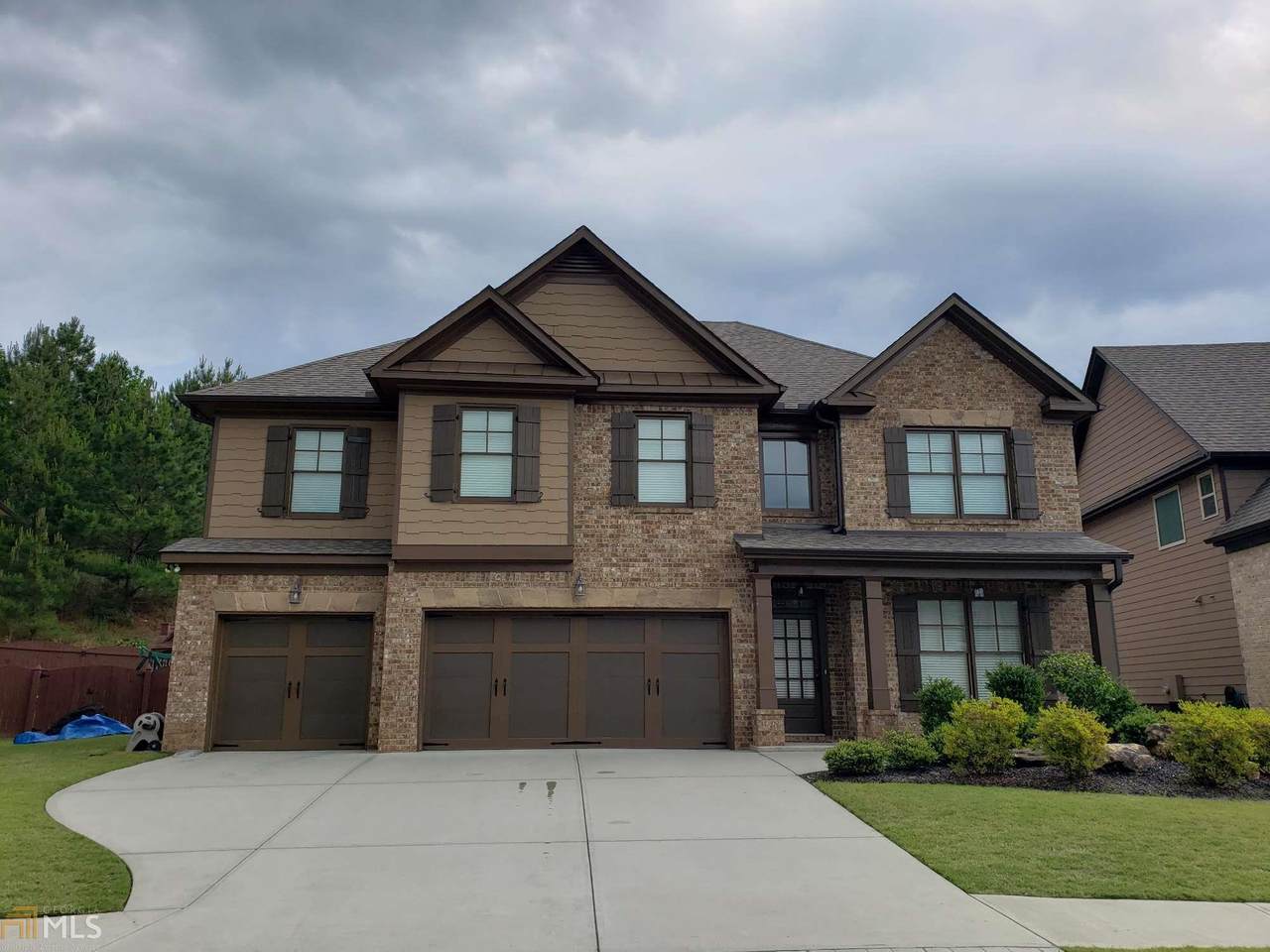 4679 Sierra Creek Dr - Photo 1