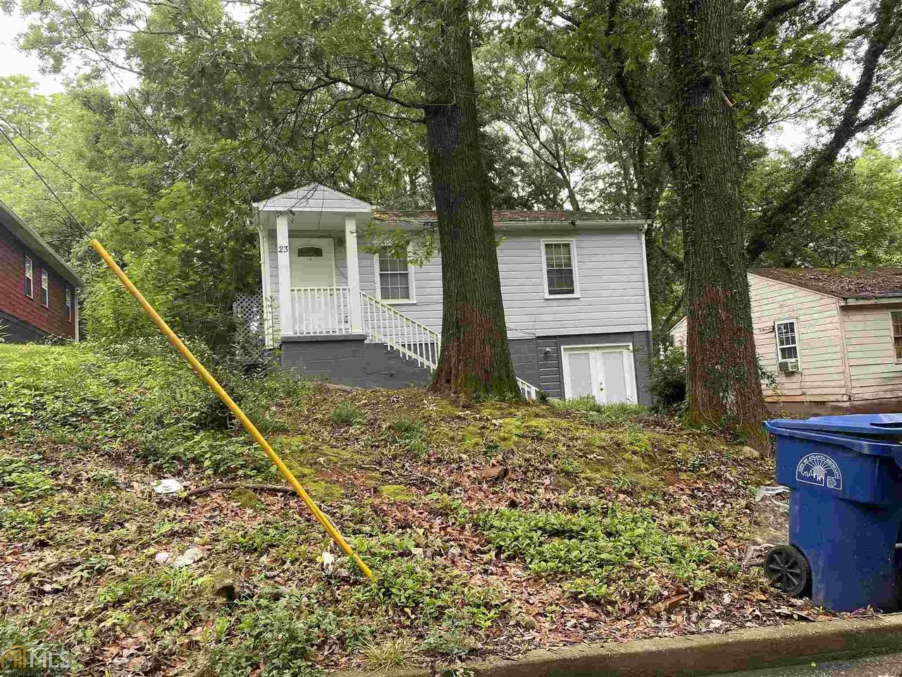 23 Bisbee Ave - Photo 1