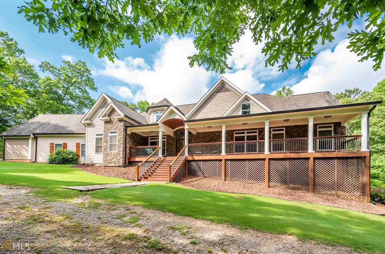 657 Darby - Photo 1