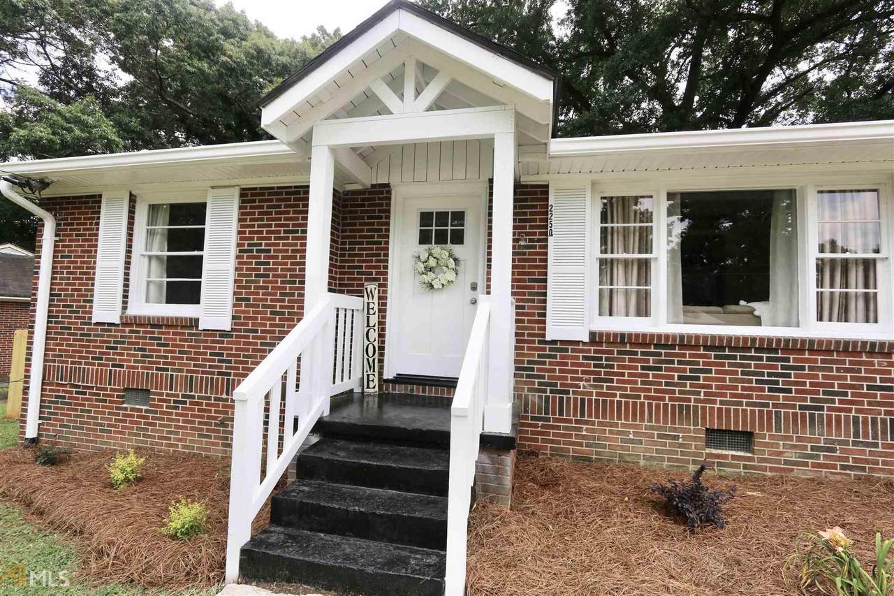 2250 Trailwood Dr - Photo 1
