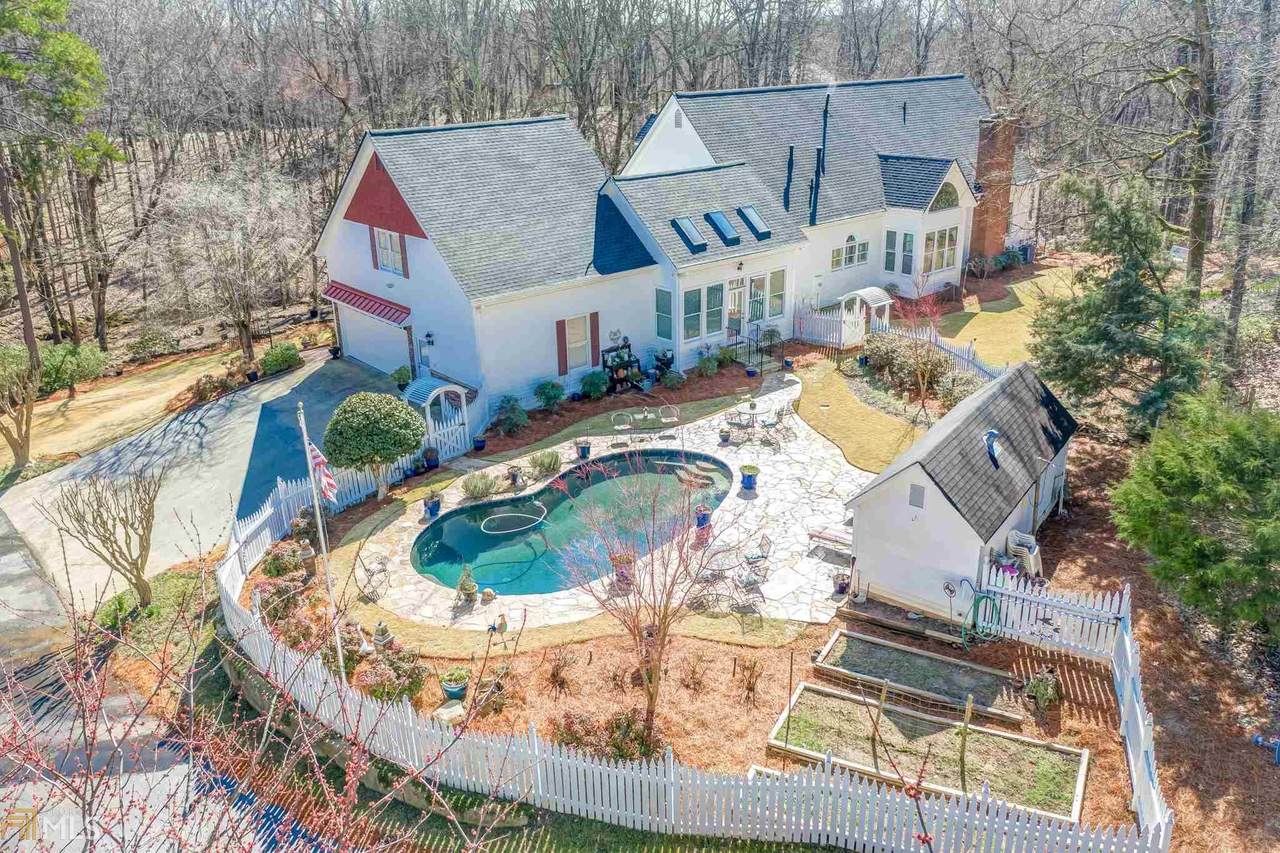 590 Mayes Rd - Photo 1