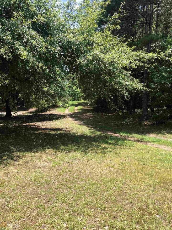 1596 Rehoboth Church Rd - Photo 1