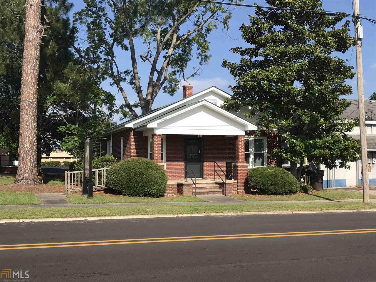 212 Harvey St - Photo 1