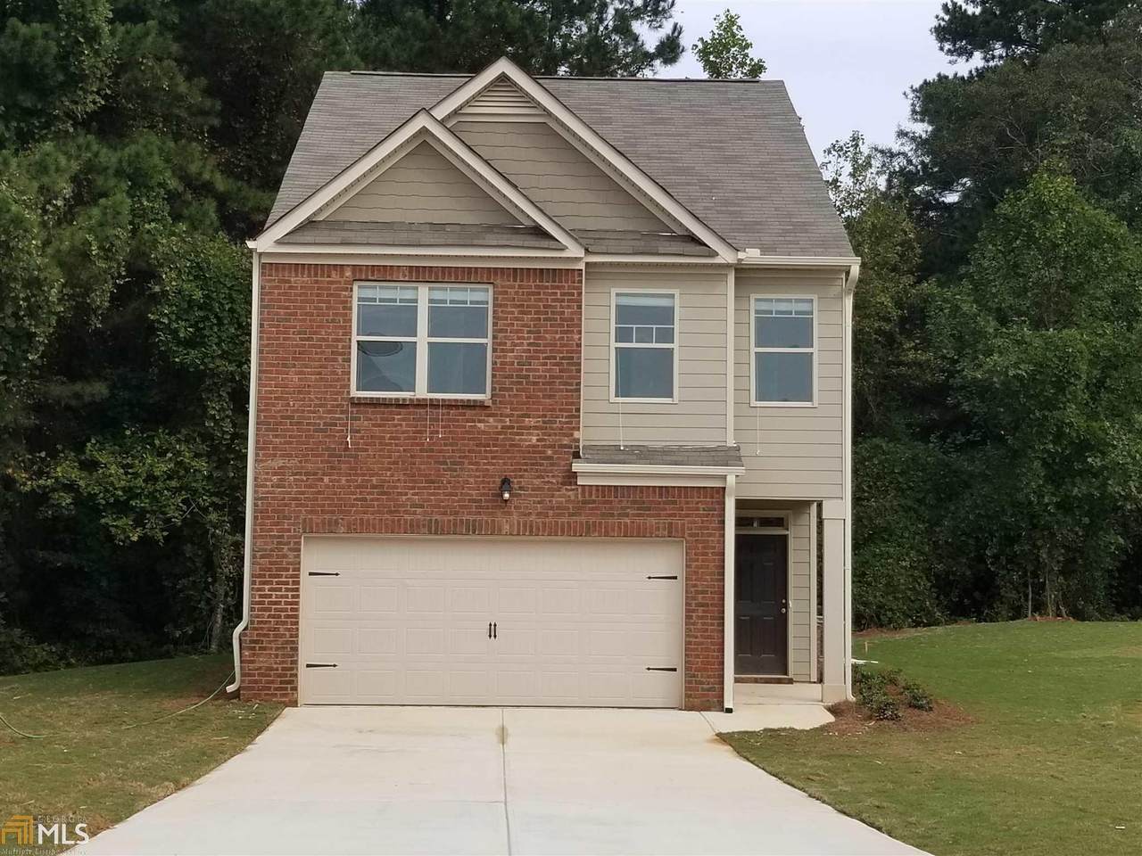 1070 Lear Dr - Photo 1