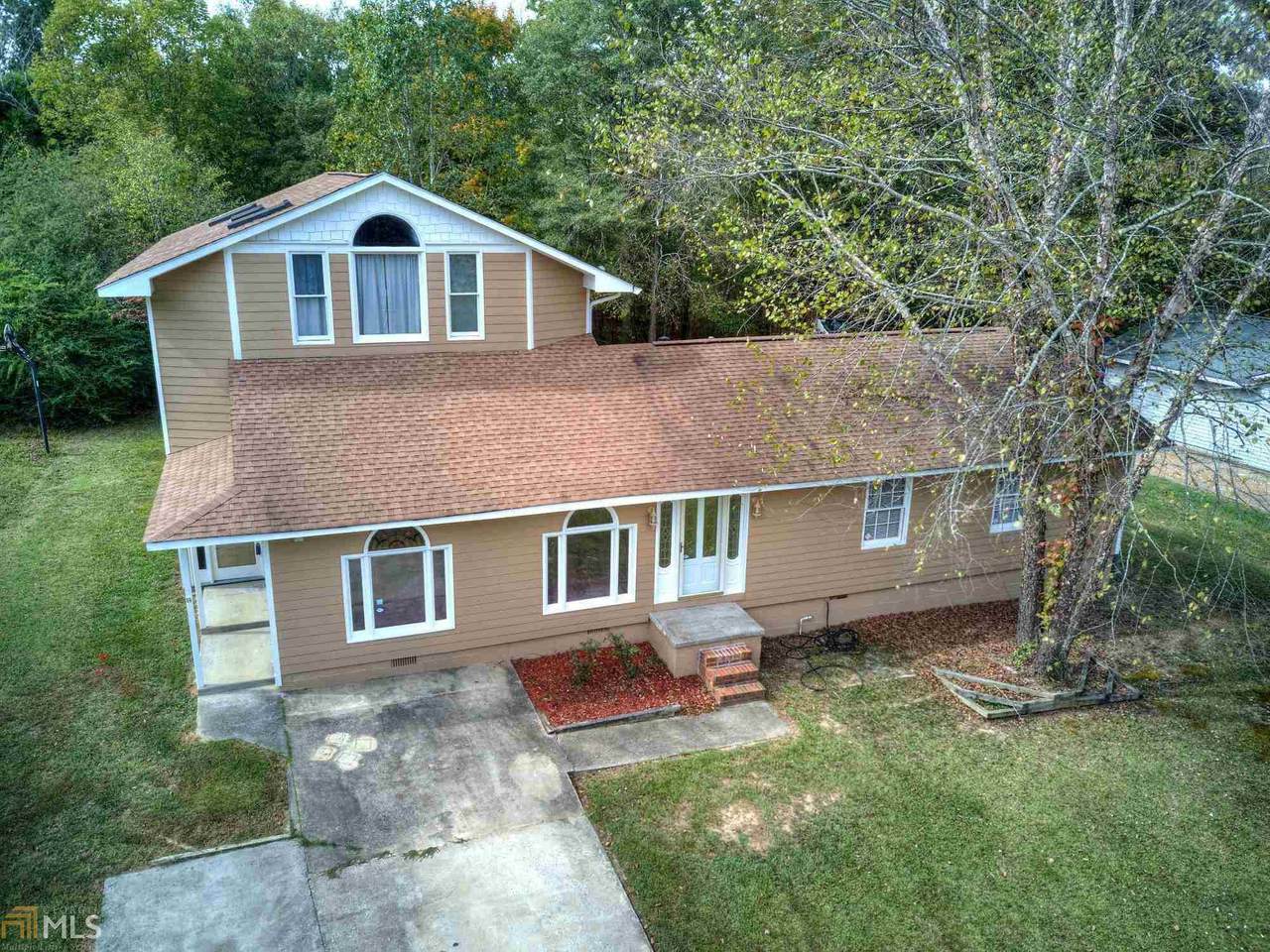 105 Hawkins Rd - Photo 1
