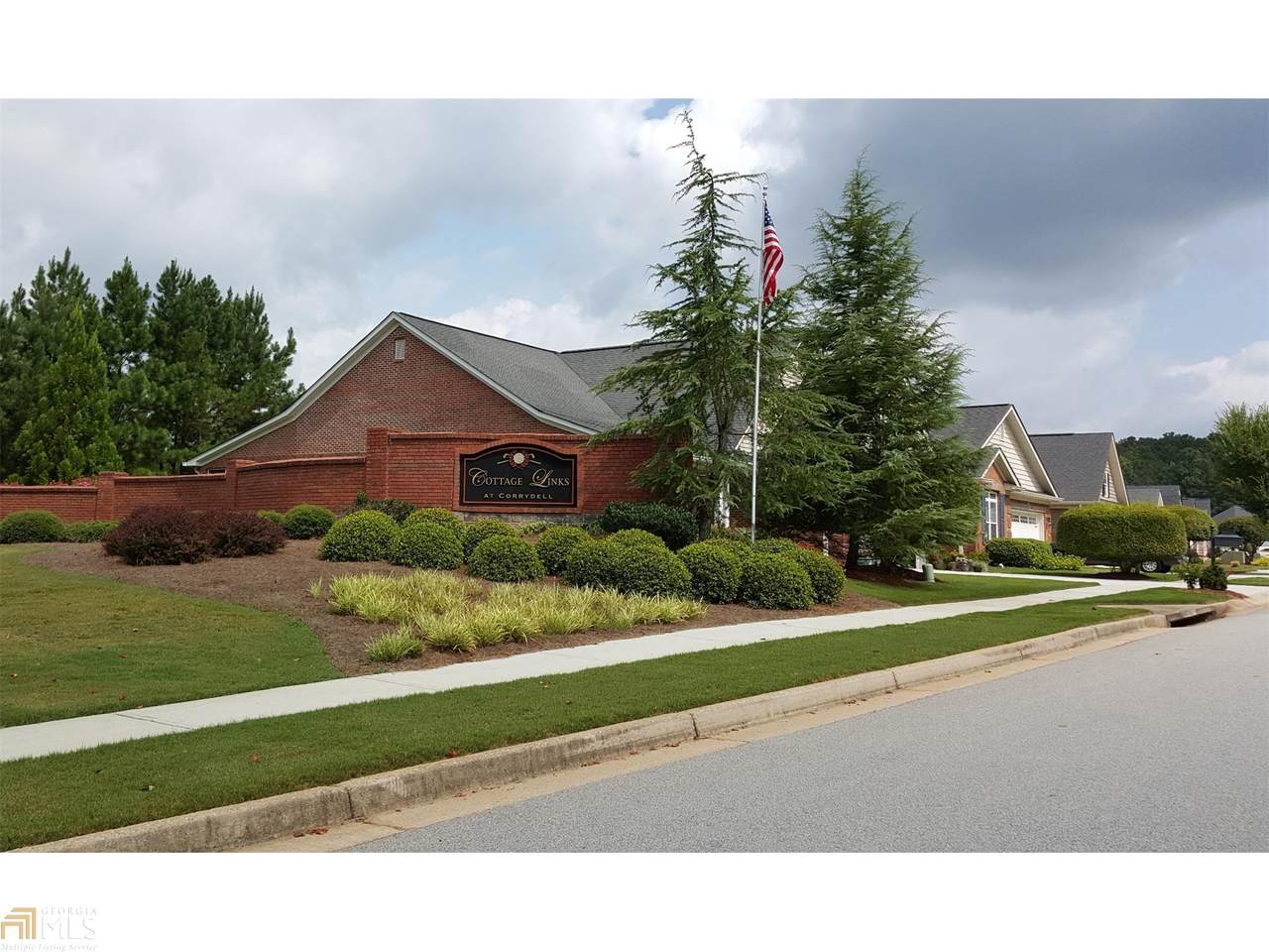 9156 Leverett Cir - Photo 1