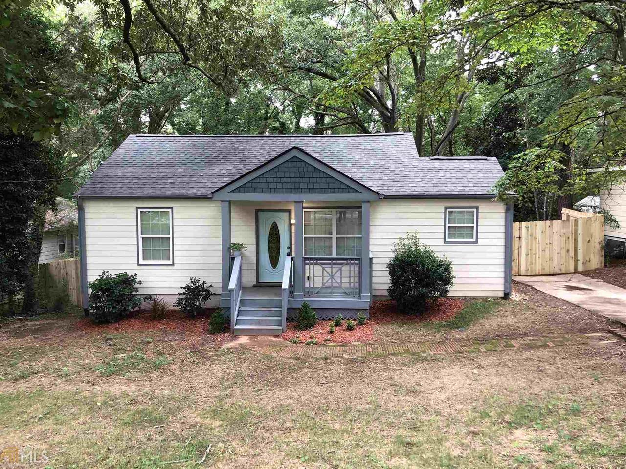 659 Parker Ave - Photo 1