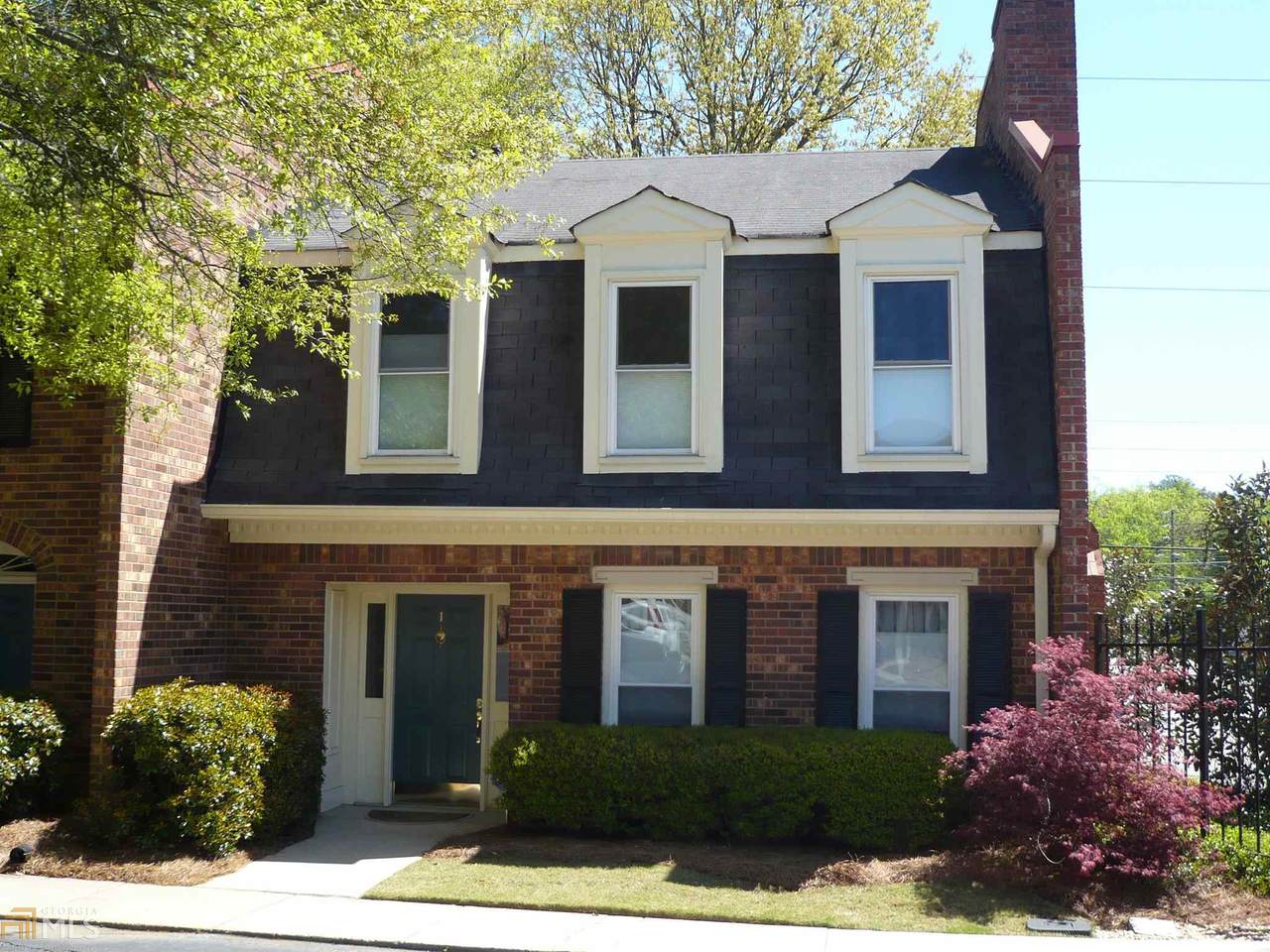 1 Pendleton Pl - Photo 1