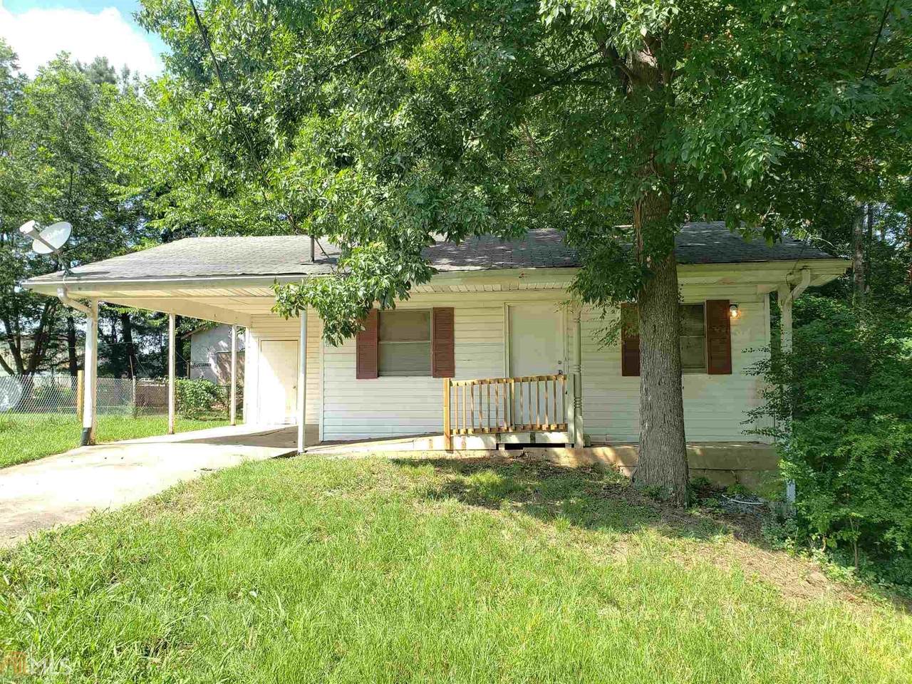 740 Daytona Ct - Photo 1