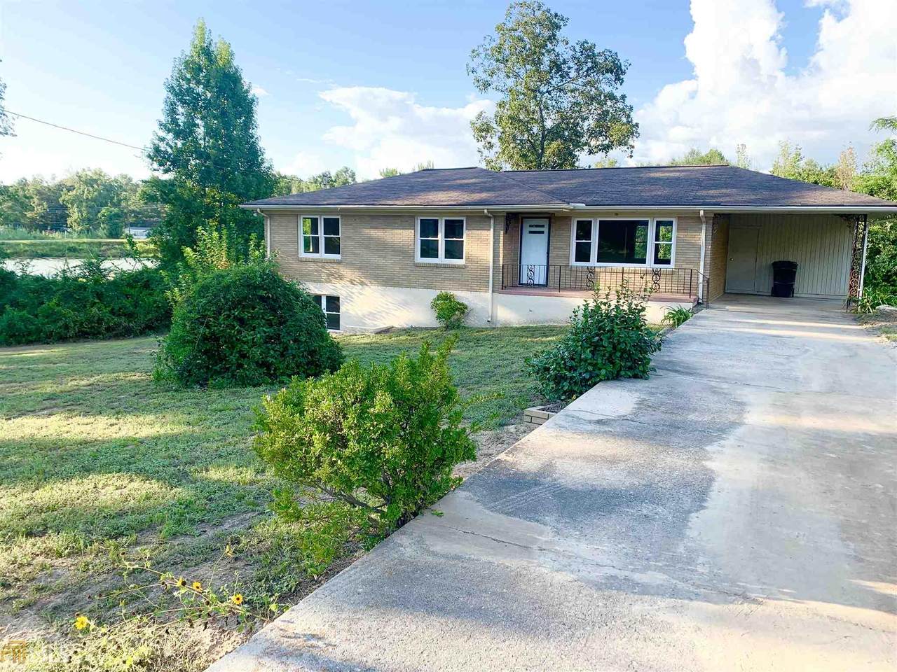 116 Lakeview Dr - Photo 1