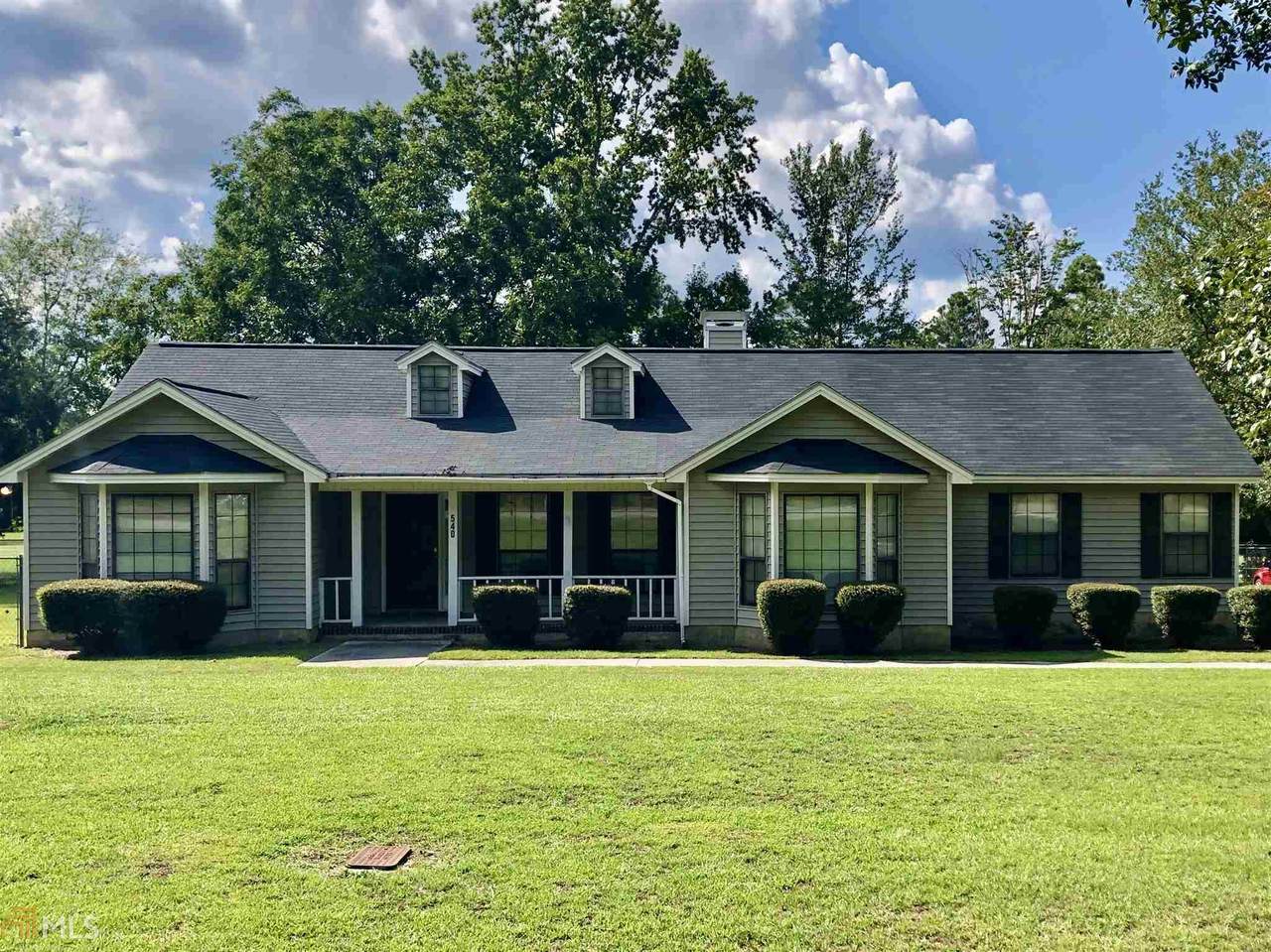 540 St Andrews Cir - Photo 1