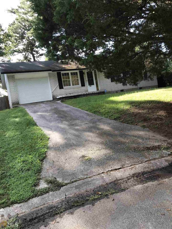 8593 Jonesboro Ct - Photo 1