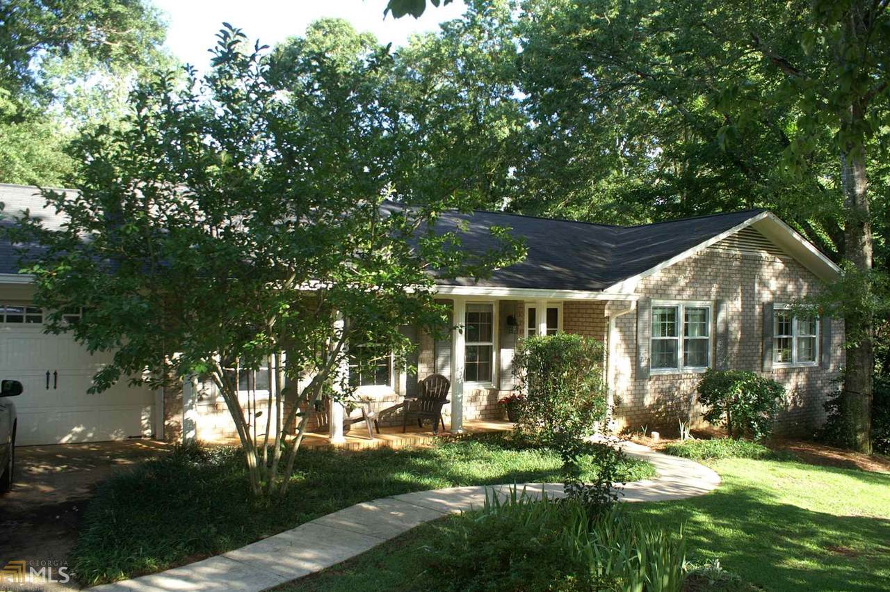 175 Stafford Dr - Photo 1