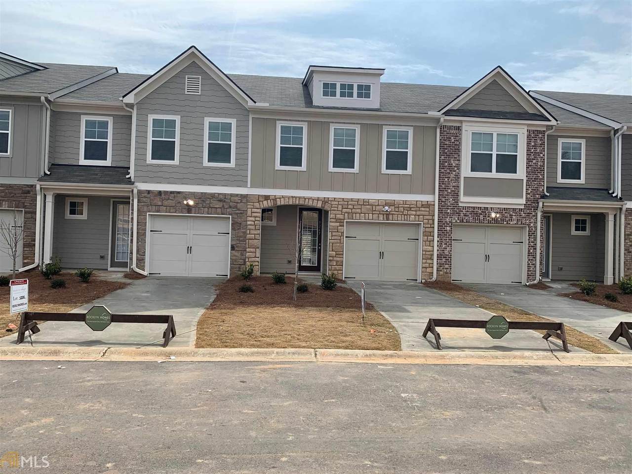 5165 Madeline Pl - Photo 1