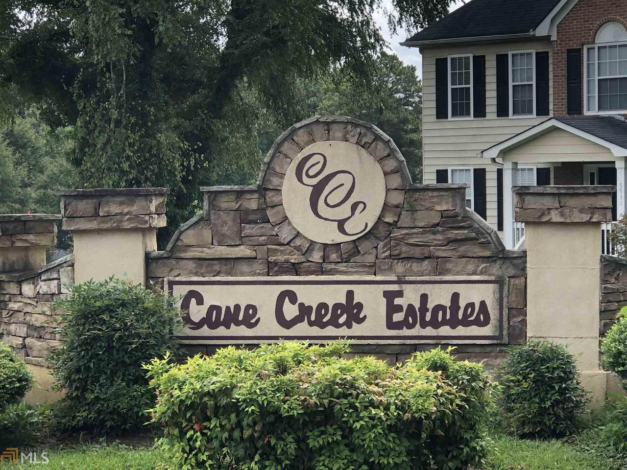 6953 Coatsworth Dr - Photo 1