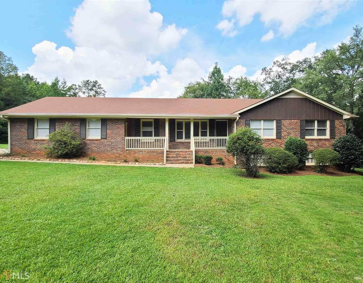 2377 Mcgarity Rd - Photo 1