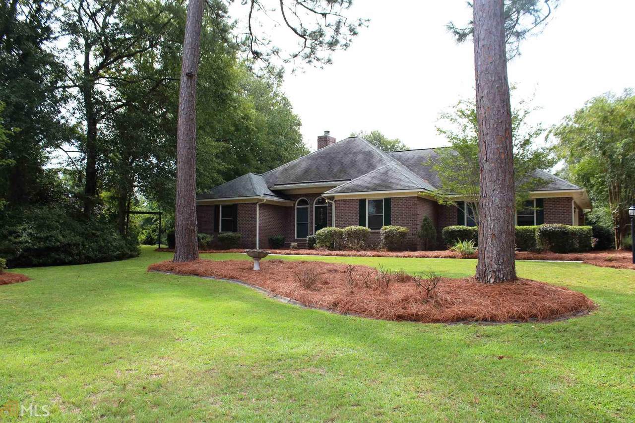 1020 Hunters Pointe Dr - Photo 1