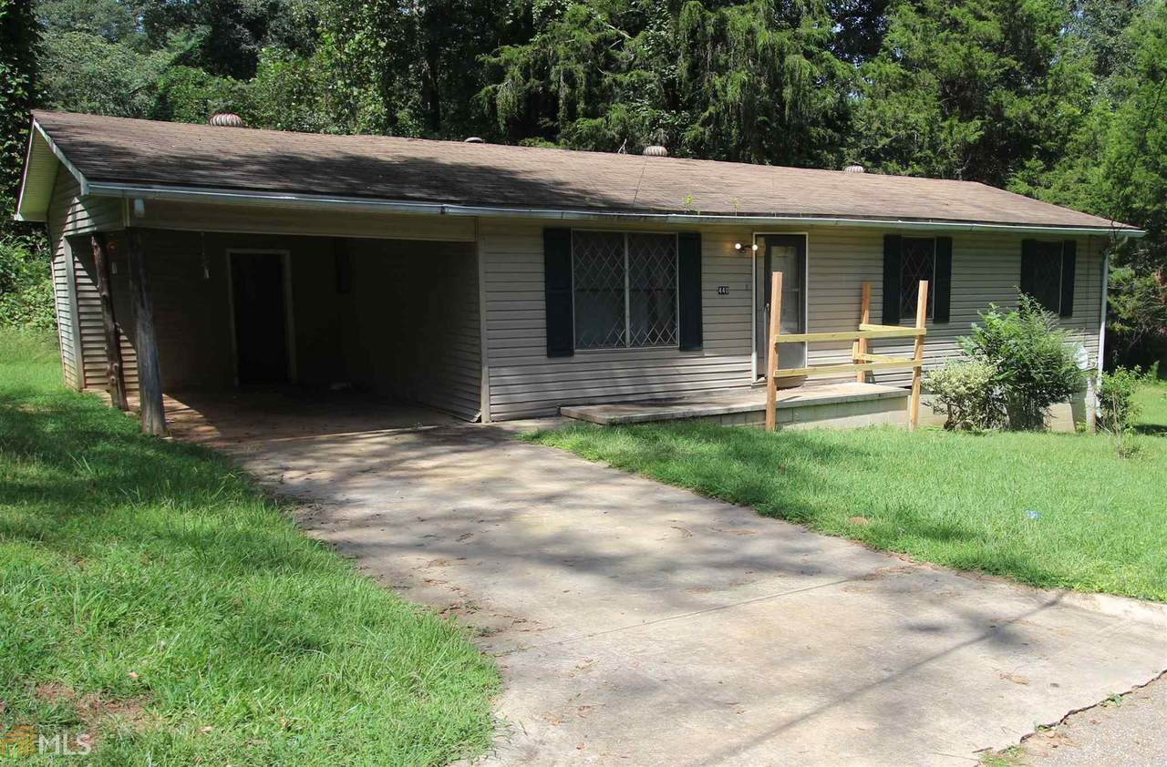 440 Clark St - Photo 1