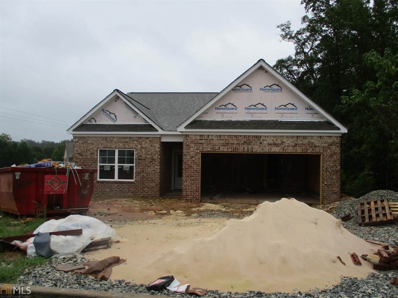 555 Lakeview Bend Cir - Photo 1