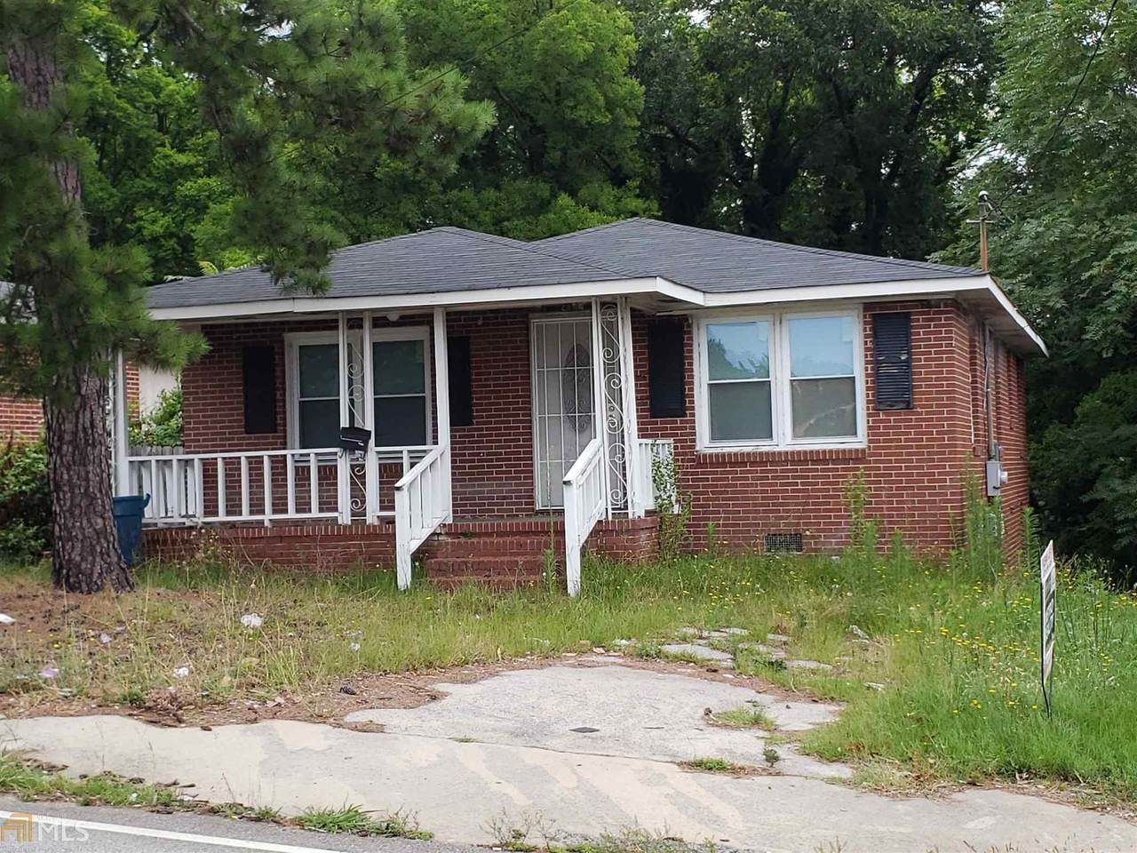 2149 & 2147 Mercer Univ Dr - Photo 1