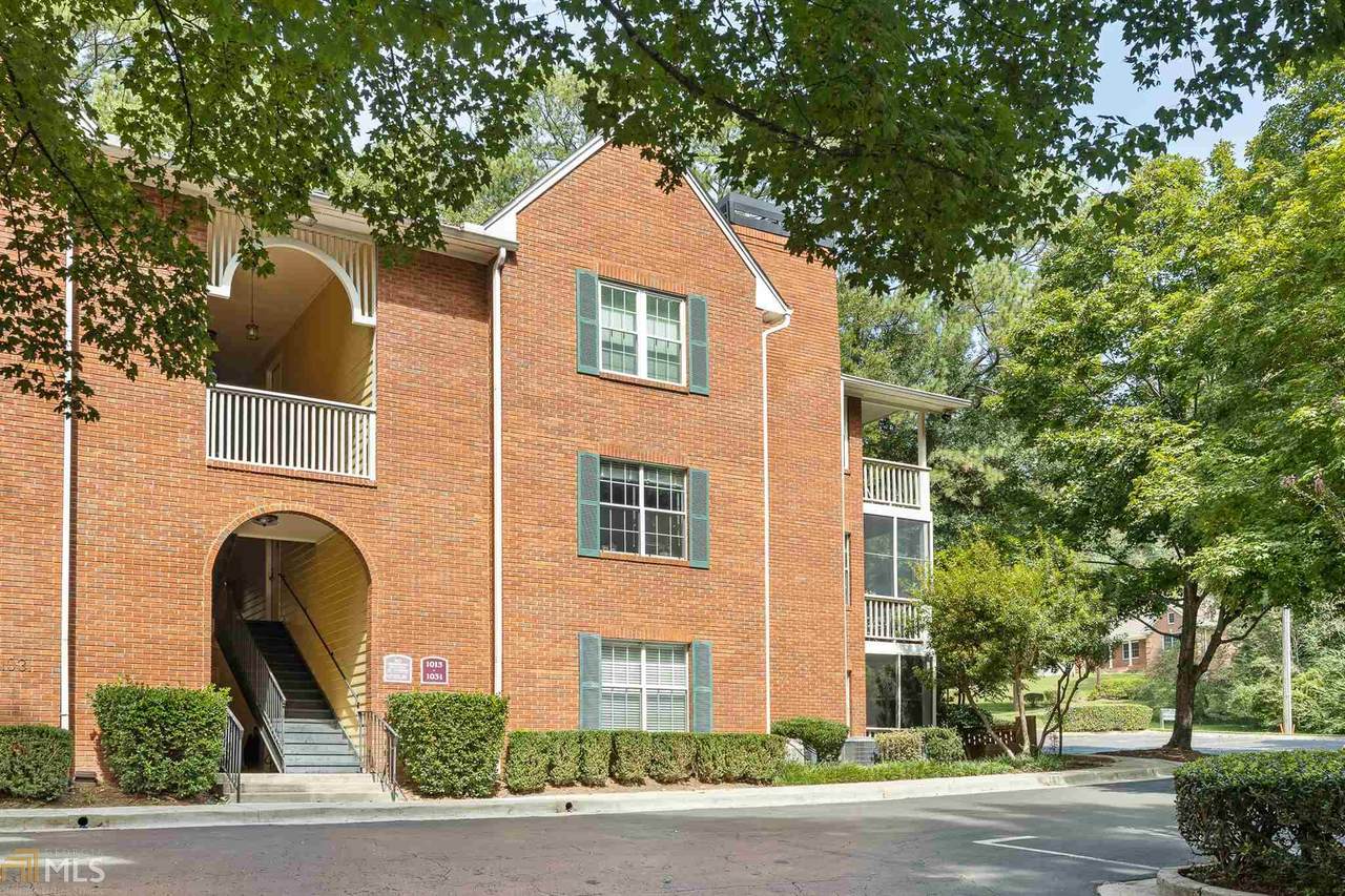 1027 Jamestown Rd - Photo 1