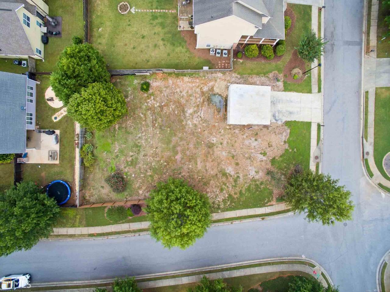 443 Stillwood Dr - Photo 1