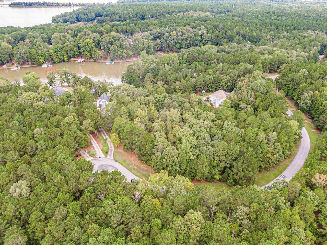 1101 Katherine Ln - Photo 1