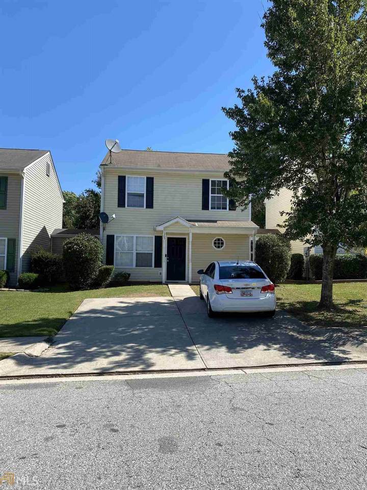 365 Coral Cir - Photo 1