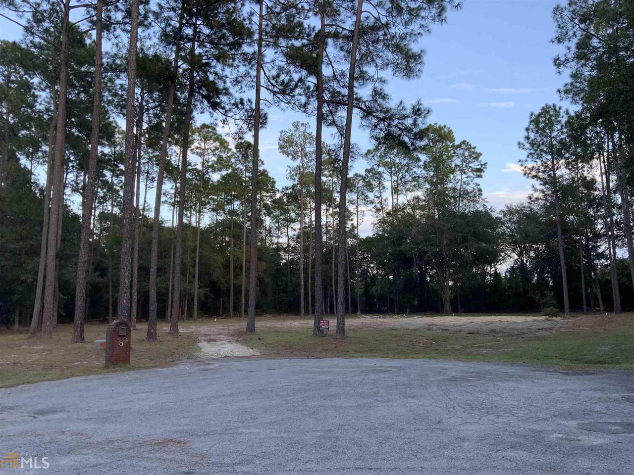 6254 Bluebird Dr - Photo 1