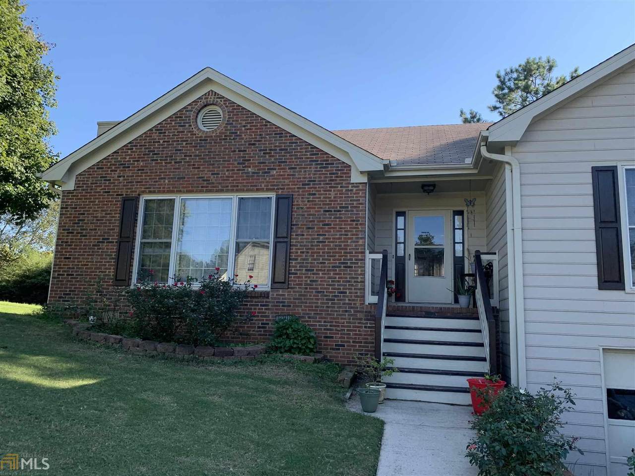 3910 Paulownia Dr - Photo 1