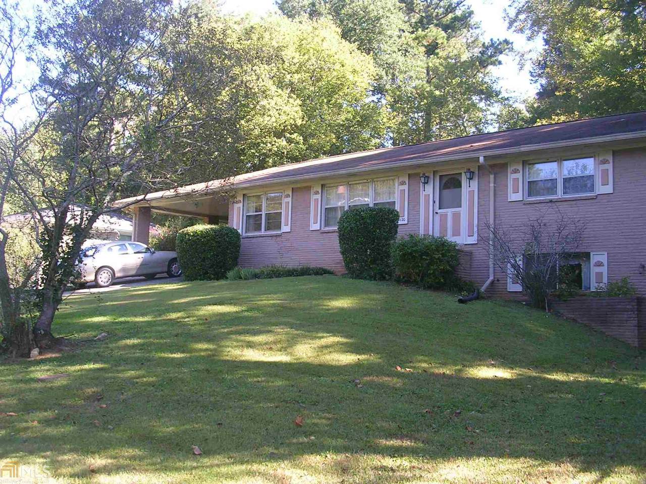 3120 Bryant Ln - Photo 1