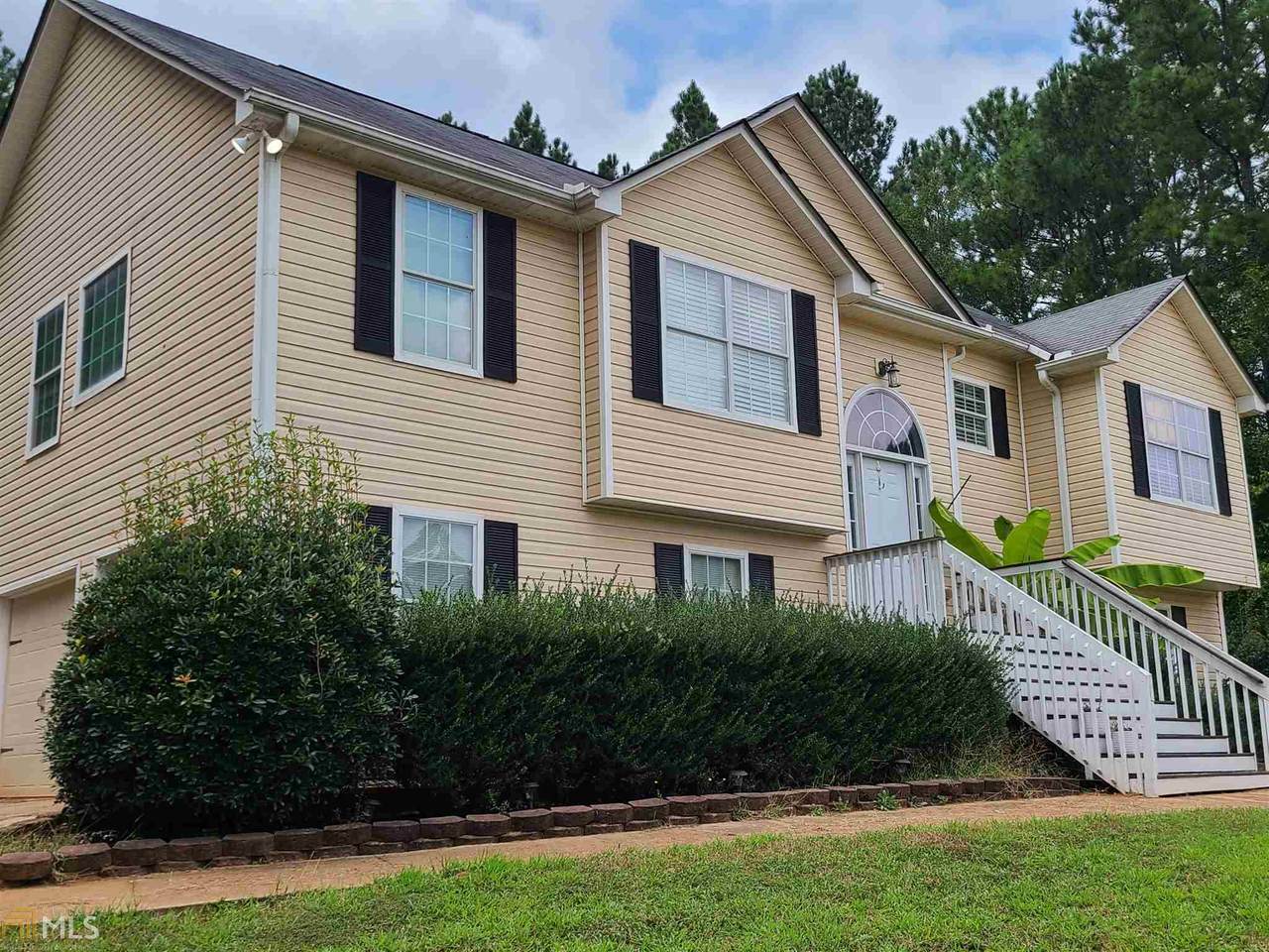 236 Grove Pt - Photo 1