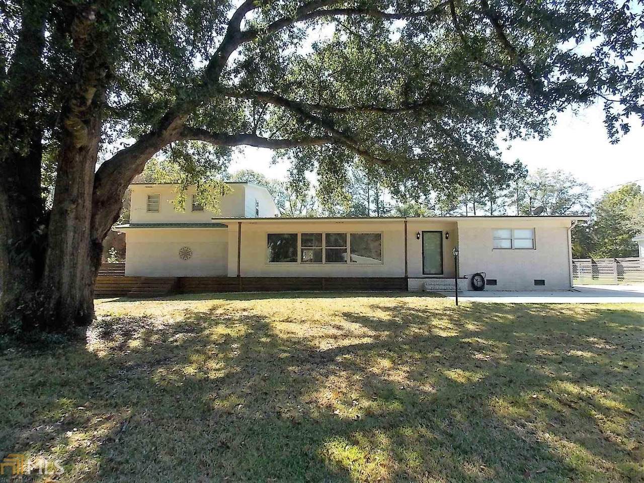 401 Wilburn Cir - Photo 1