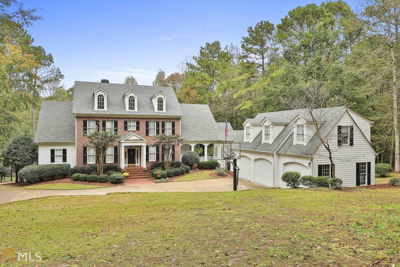 635 Vaughn Rd - Photo 1