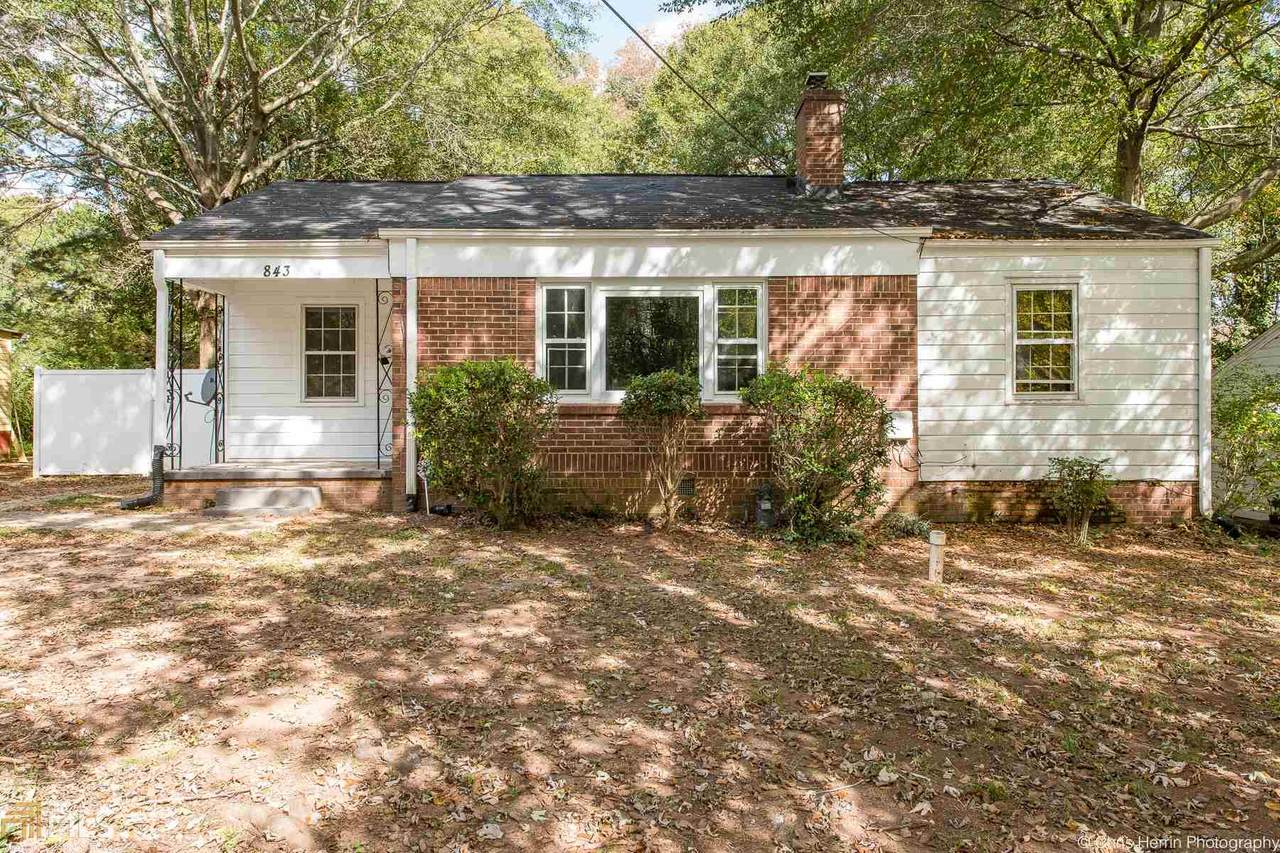 843 Sylvan Pl - Photo 1