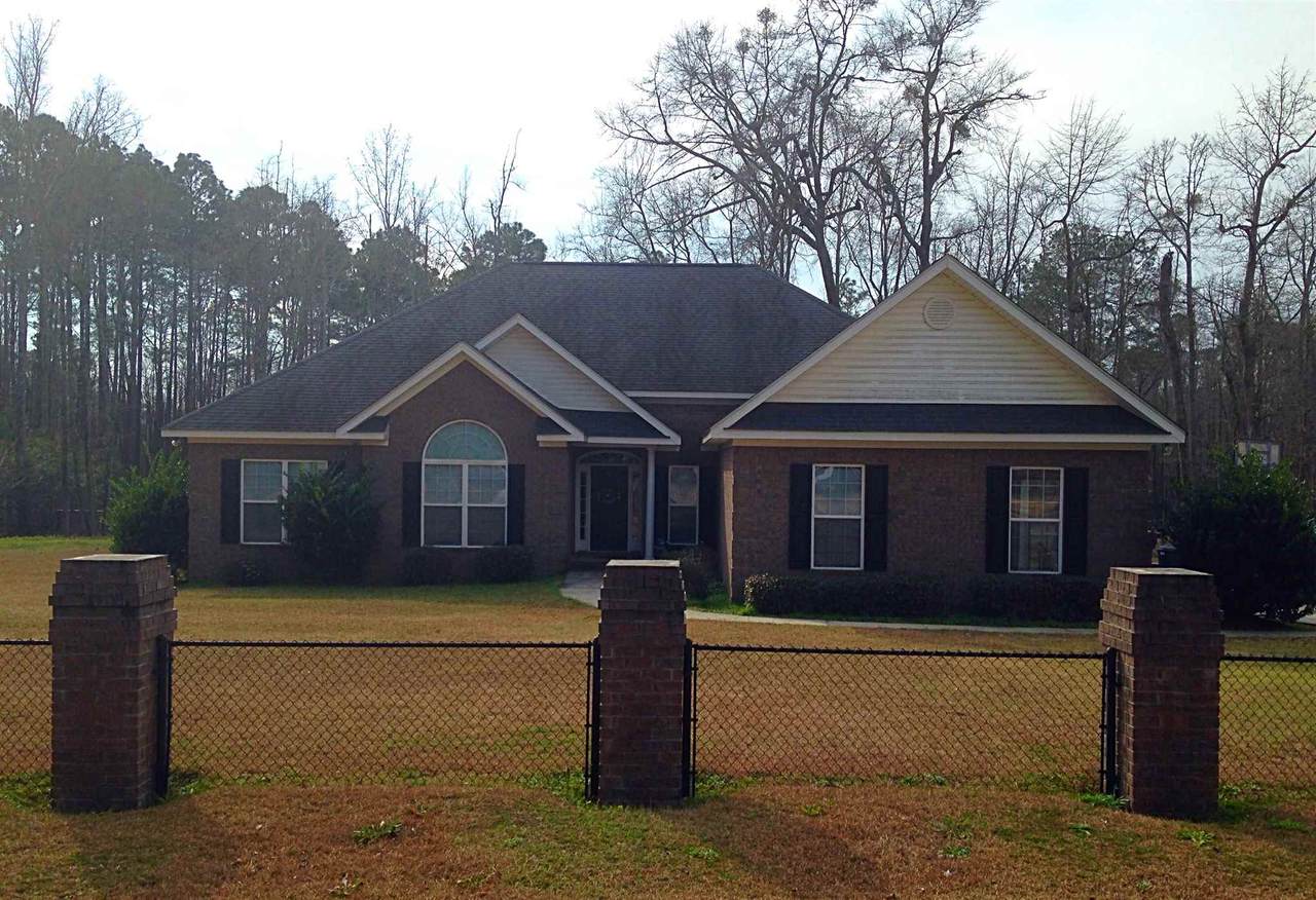 1020 Golf Club Rd - Photo 1