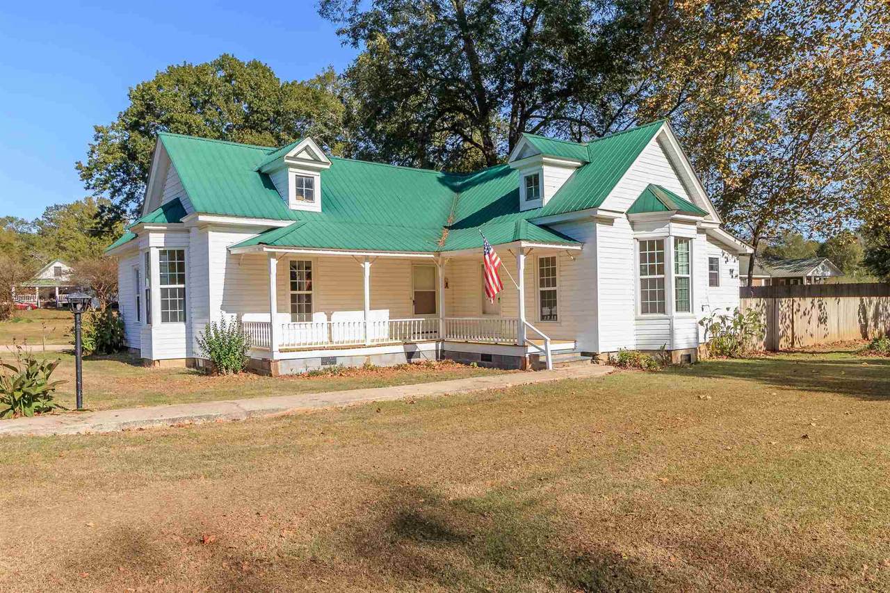 5305 Main St - Photo 1
