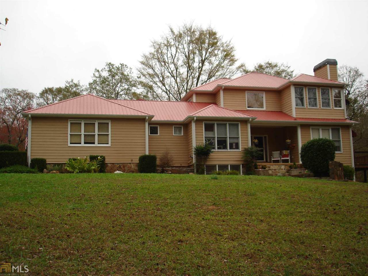 1233 Grandma Branch Rd - Photo 1