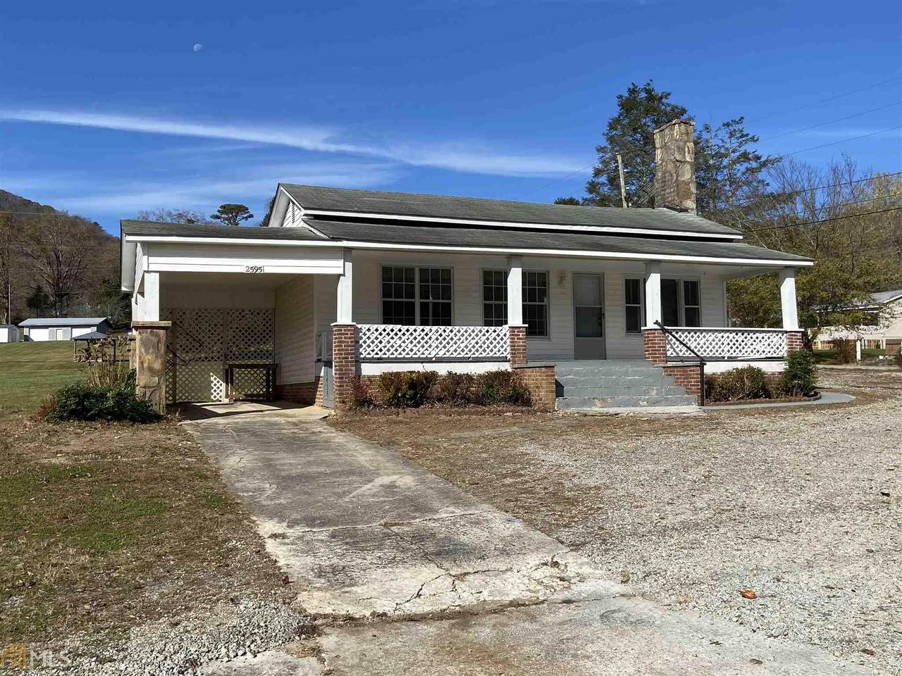2595 Highway 441 So - Photo 1