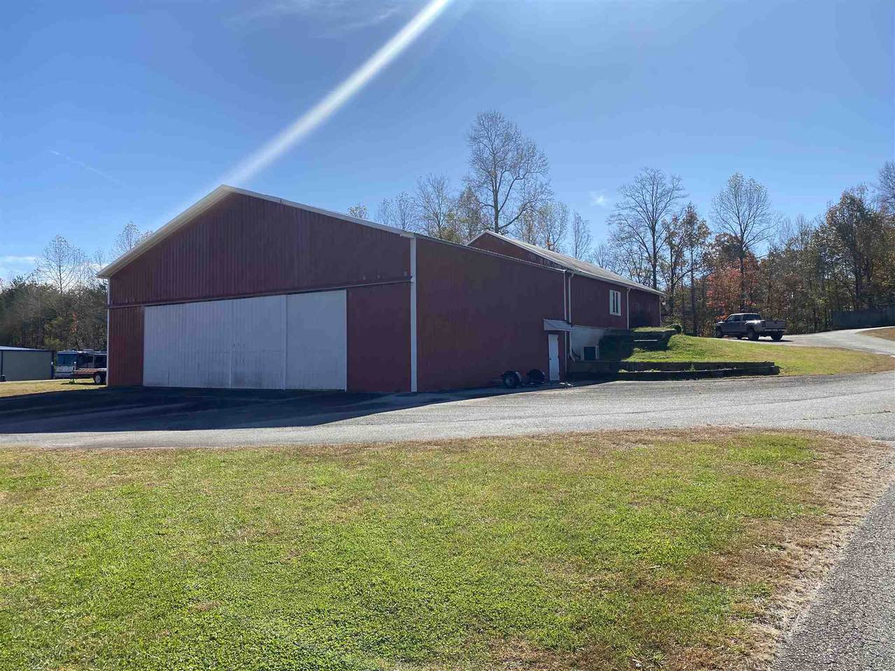 110 Aviation Blvd - Photo 1