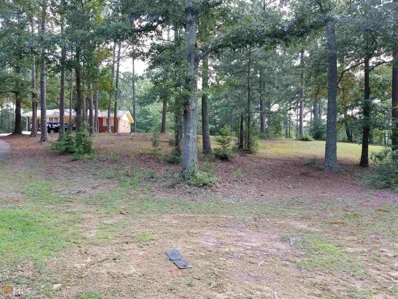 3464 East Fairview Rd - Photo 1