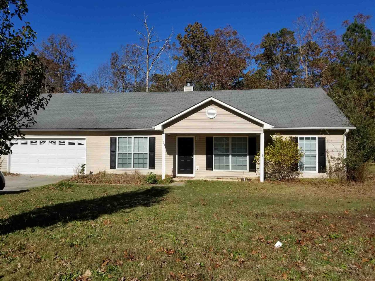 121 Vineyard Dr - Photo 1