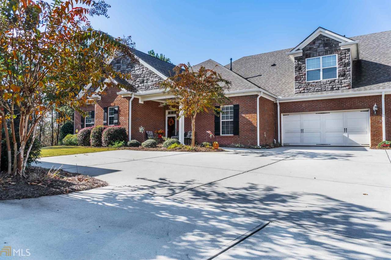702 Haven Cir - Photo 1