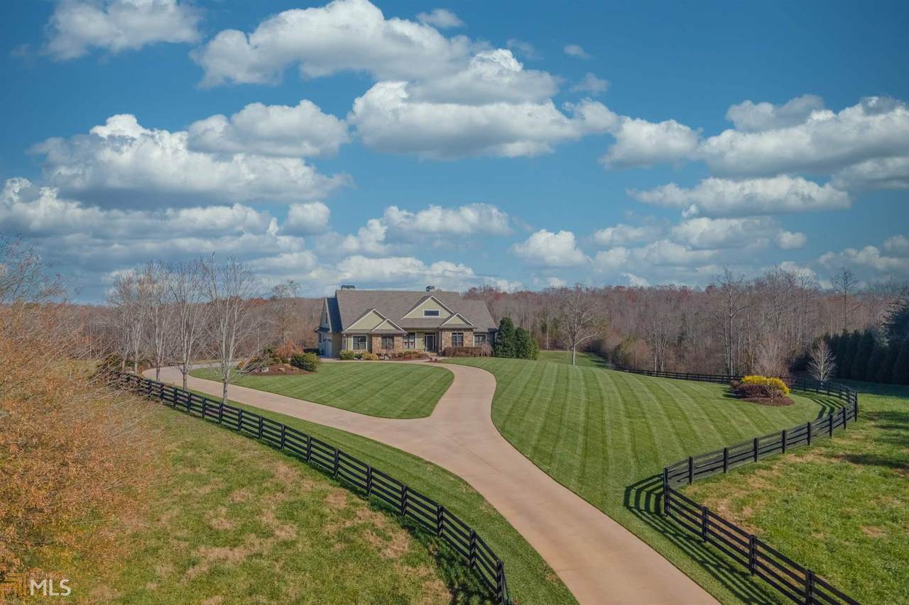 910 Golf Course Rd - Photo 1