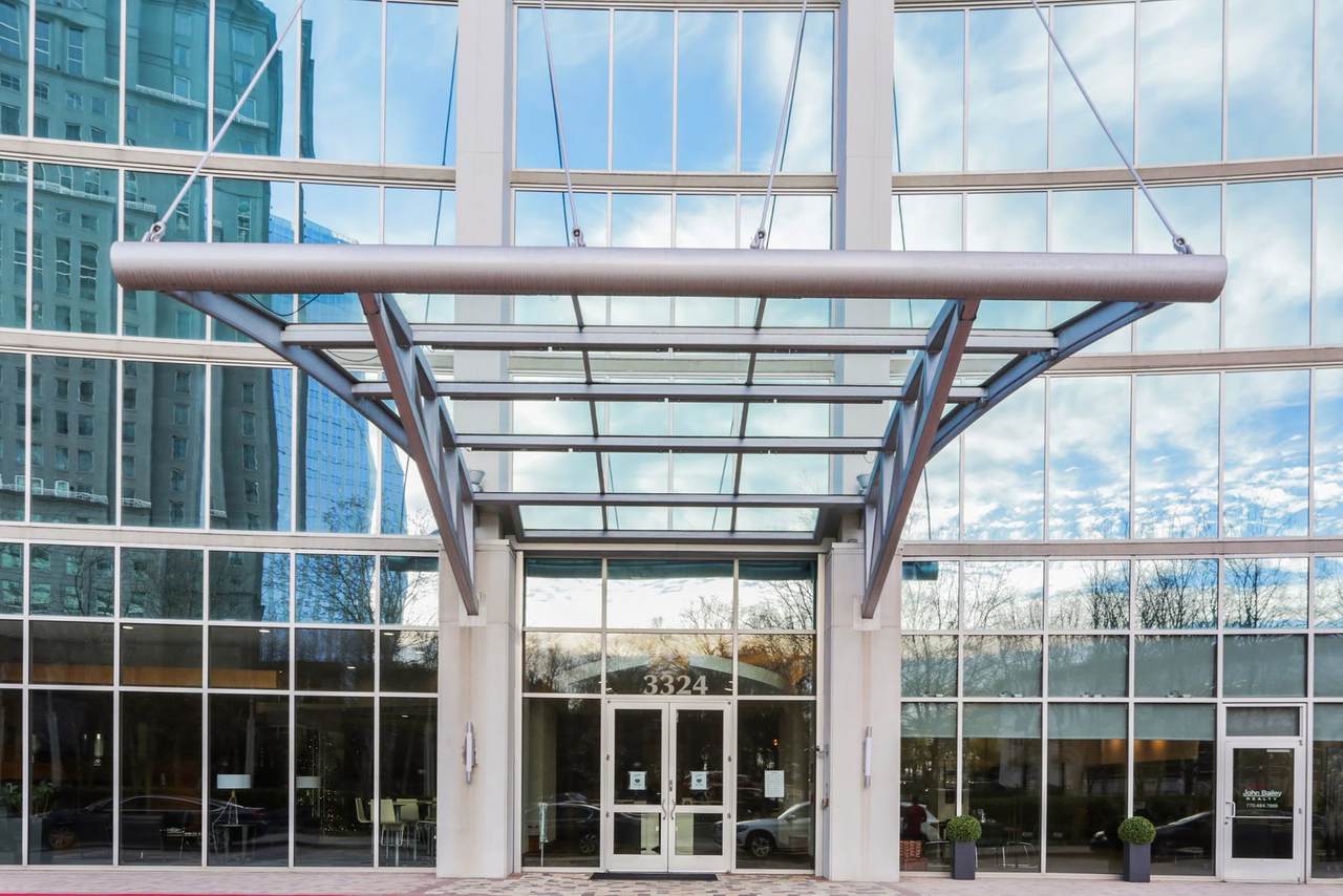 3324 Peachtree Rd - Photo 1