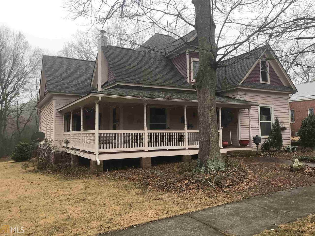167 Carrollton St - Photo 1