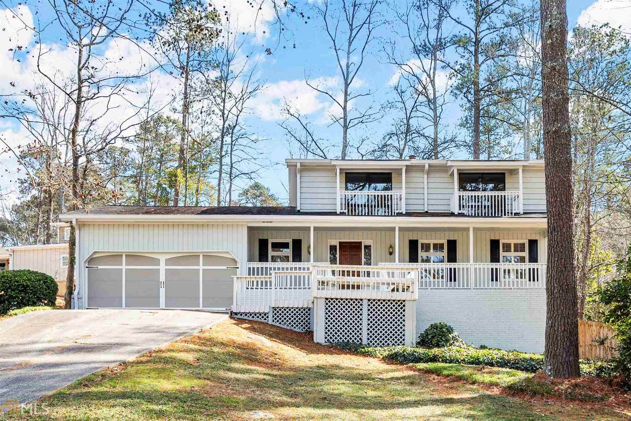 1020 Fairfield Ct - Photo 1