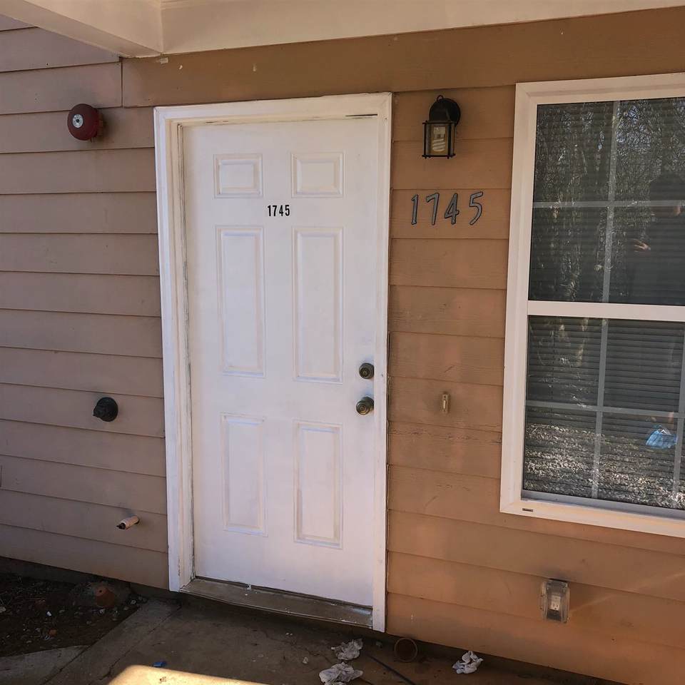 1745 Bob White Ln - Photo 1